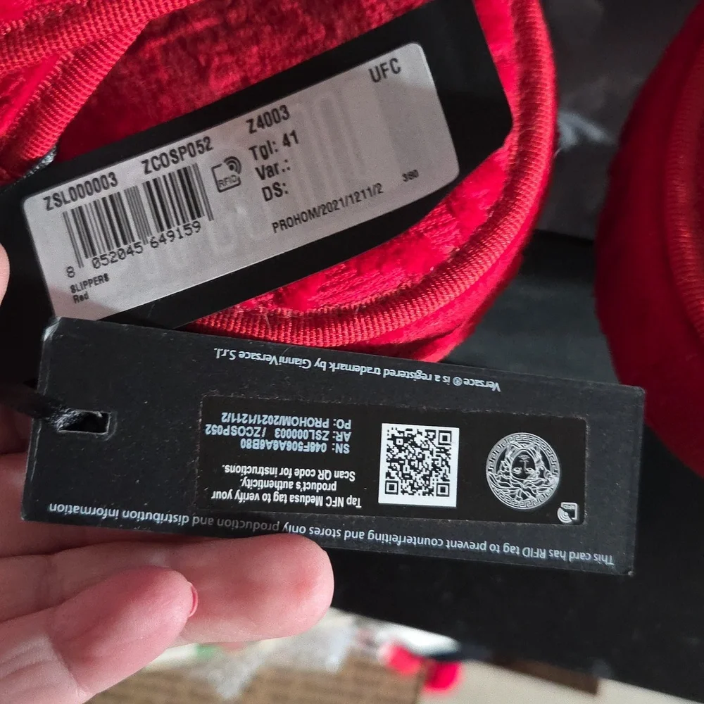 Versace Red and Gold Slides Unisex Full Inclusion - Picture 2 of 9